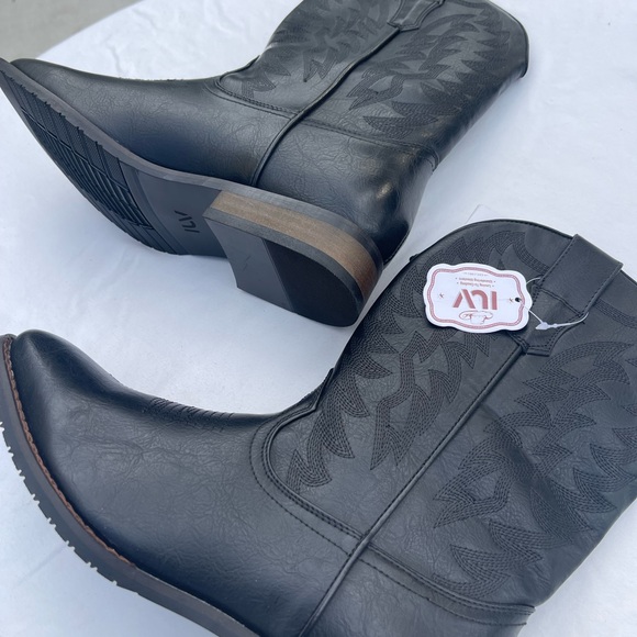 IUV Cowboy Boots - Picture 2 of 14